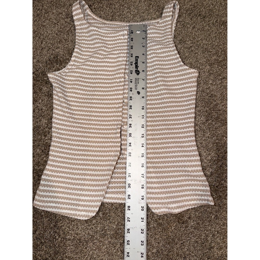 Tan and White Striped Sleeveless Button Front Knit Tank Top Medium (596) - Picture 2 of 6